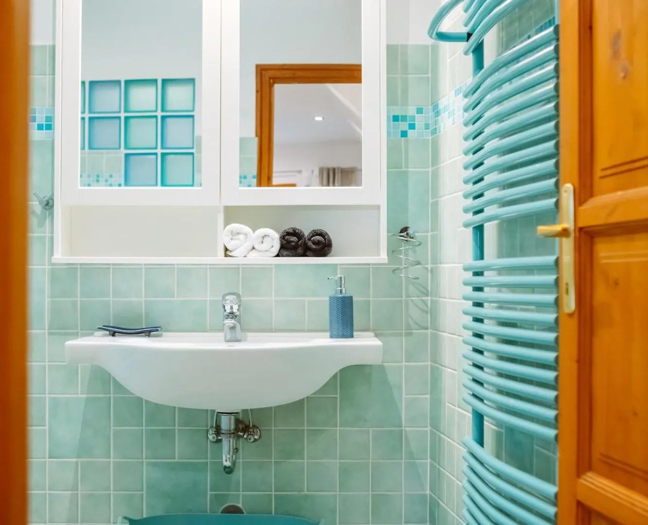 Daire Kiralyszeke Apartman Eğri
